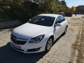 Opel Insignia, снимка 2 - Автомобили и джипове - 45068935