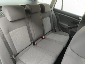 VW Golf 1.6i 102к.с. - 3850 € / 7529.95 лв. - 60750541 13