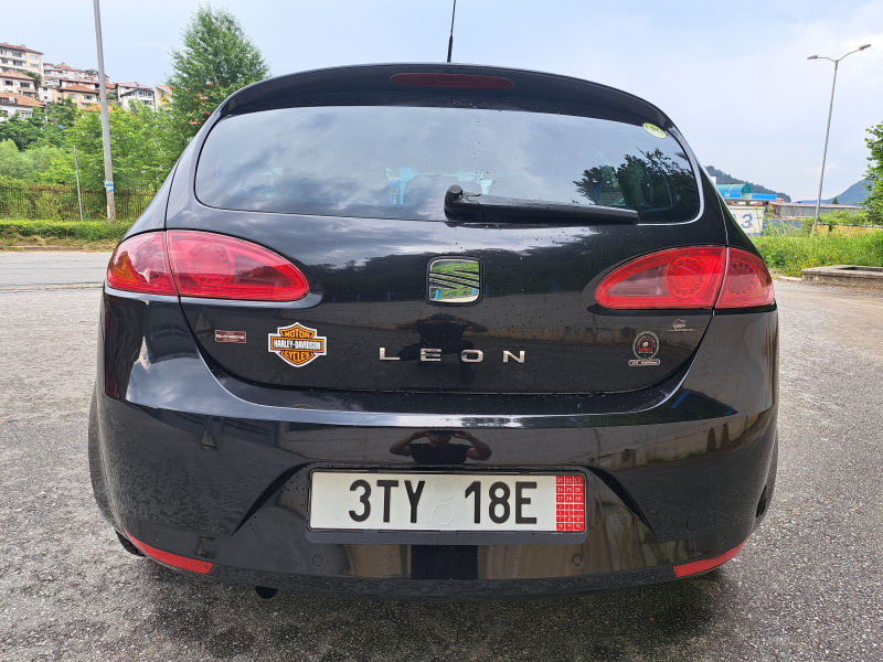 Seat Leon 1.6i + ГАЗ!*175 000км*Като нова, снимка 5 - Автомобили и джипове - 42973287