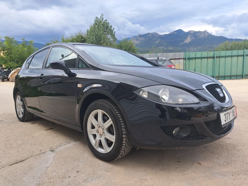 Seat Leon 1.6i + ГАЗ!* 175 000км* Като нова, снимка 5 - Автомобили и джипове - 42973287