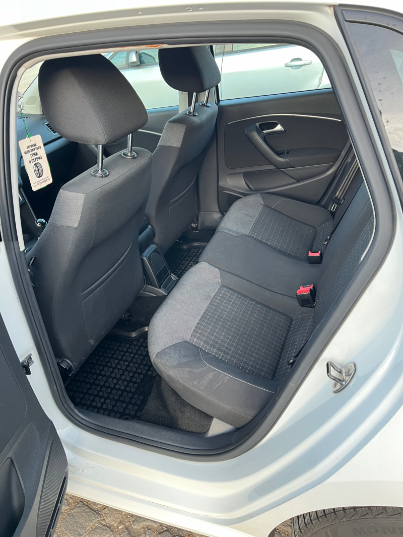VW Polo Facelift 1.4 TDI 90к.с., снимка 6 - Автомобили и джипове - 44994177