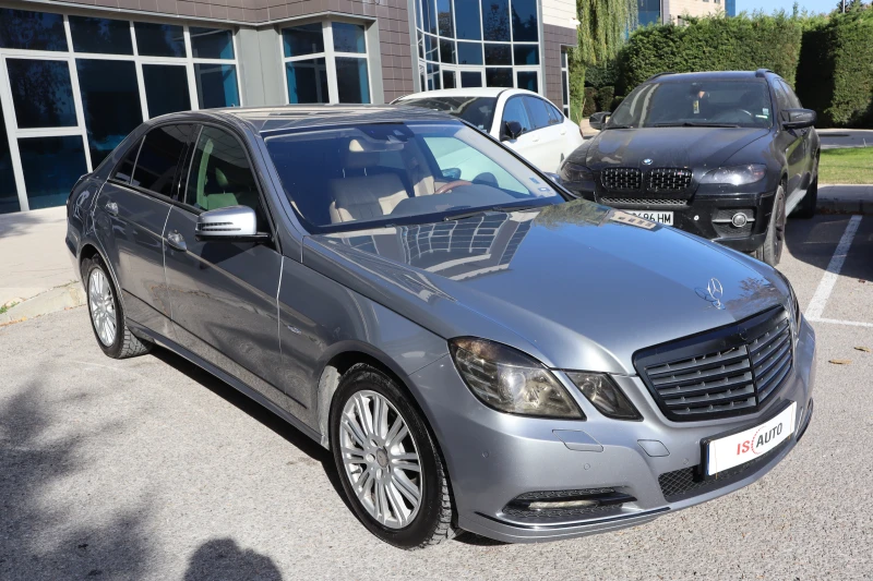 Mercedes-Benz E 350 4Matic/Night Vision/AirMatic/Memory/F1, снимка 3 - Автомобили и джипове - 47884897