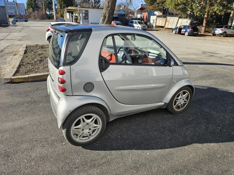 Smart Fortwo, снимка 2 - Автомобили и джипове - 48380274