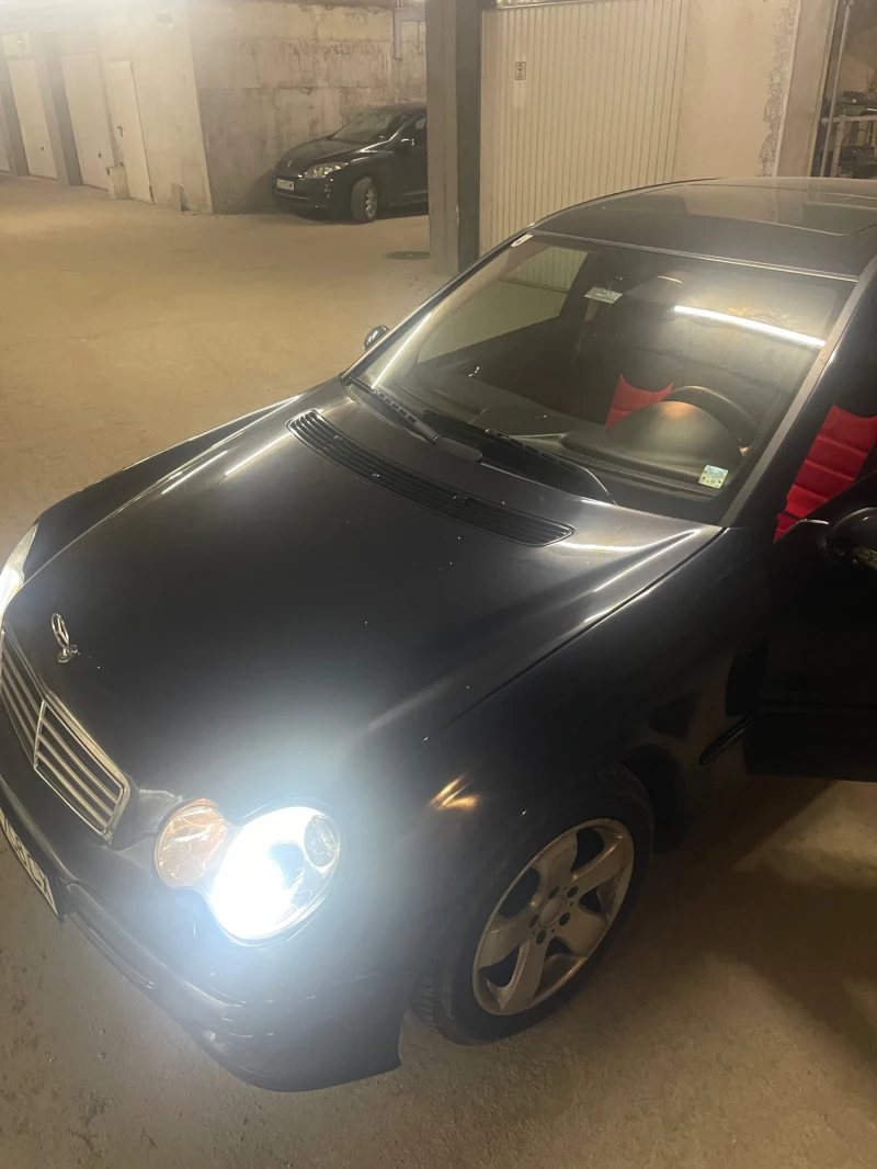 Mercedes-Benz C 200, снимка 3 - Автомобили и джипове - 49534578