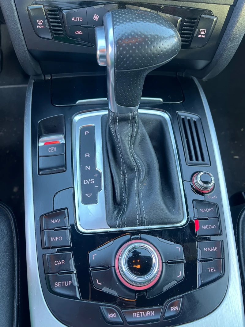 Audi A4, снимка 11 - Автомобили и джипове - 52875410