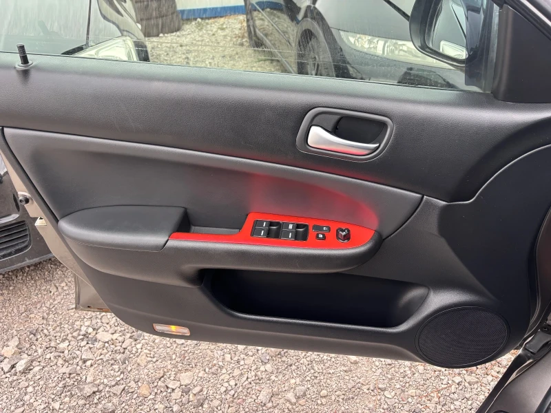 Honda Accord 2.0-156кс, снимка 13 - Автомобили и джипове - 51743326