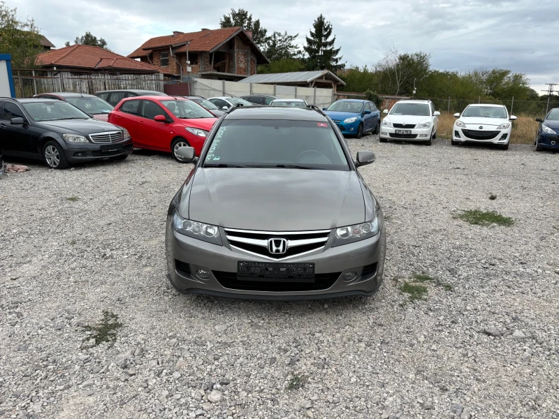Honda Accord 2.0-156кс, снимка 6 - Автомобили и джипове - 51743326