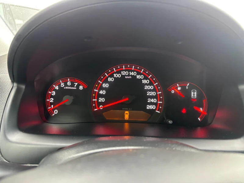 Honda Accord 2.0-156кс, снимка 14 - Автомобили и джипове - 51743326