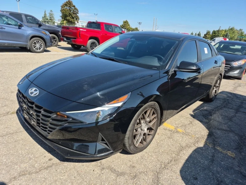 Hyundai Elantra Preferred Sun & Tech 4D* Пано* Подгрев* Камера