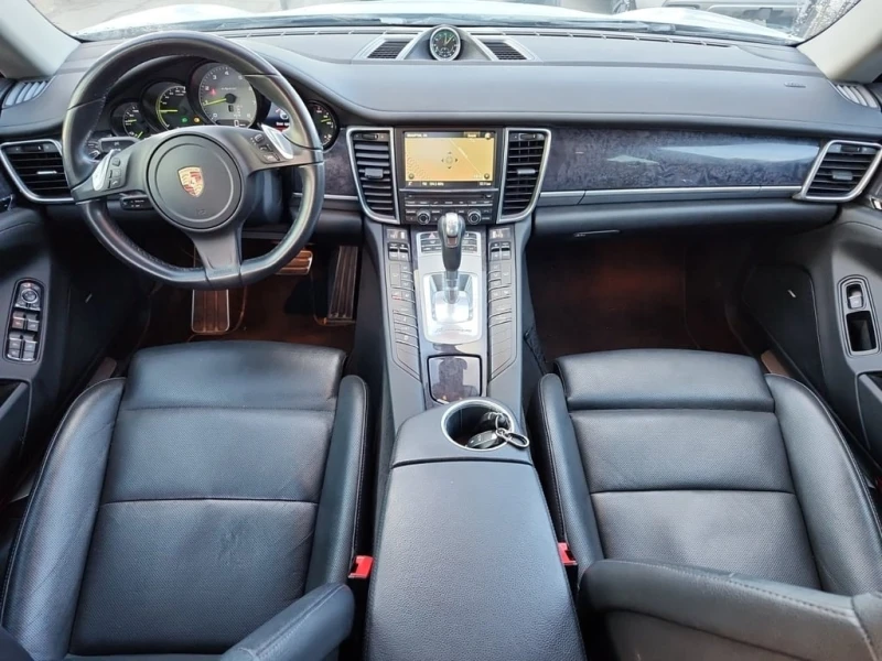 Porsche Panamera * S E Hybrid * CARFAX * ЦЕНА ДО БЪЛГАРИЯ, снимка 8 - Автомобили и джипове - 52726725