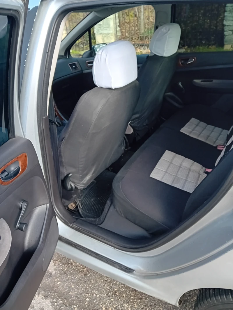 Peugeot 307 2.0 HDI, снимка 8 - Автомобили и джипове - 52772499