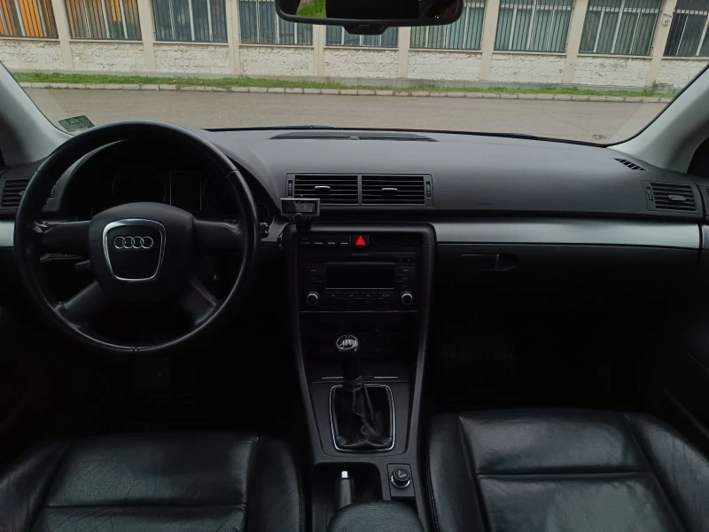 Audi A4 1.9TDI, снимка 8 - Автомобили и джипове - 52975585