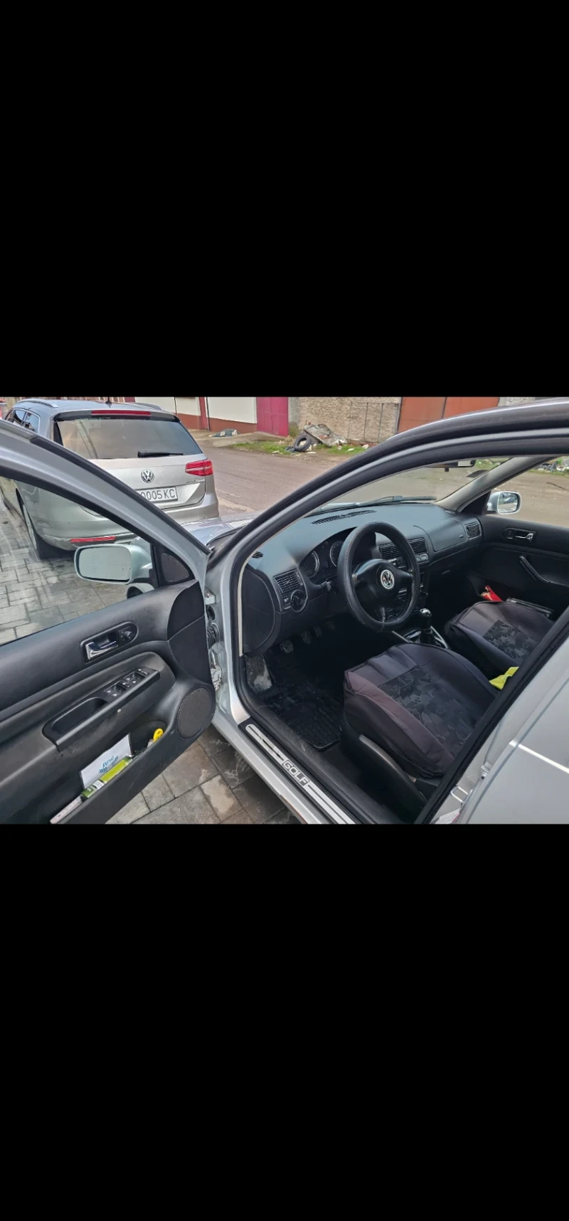 VW Golf, снимка 10 - Автомобили и джипове - 53078236