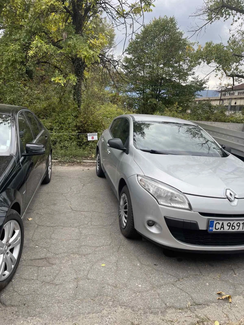 Renault Megane, снимка 2 - Автомобили и джипове - 53315882