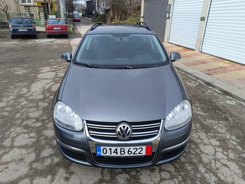 VW Golf 1.6i 102к.с., снимка 2 - Автомобили и джипове - 53457396