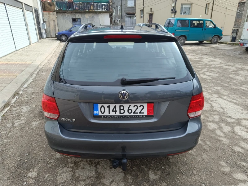 VW Golf 1.6i 102к.с., снимка 5 - Автомобили и джипове - 53457396