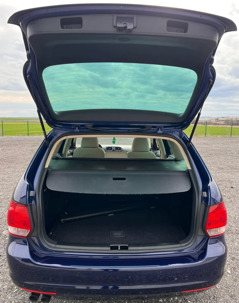 VW Golf 2.0TDI/140/ 6ск. PANORAMA/, снимка 14 - Автомобили и джипове - 53479573