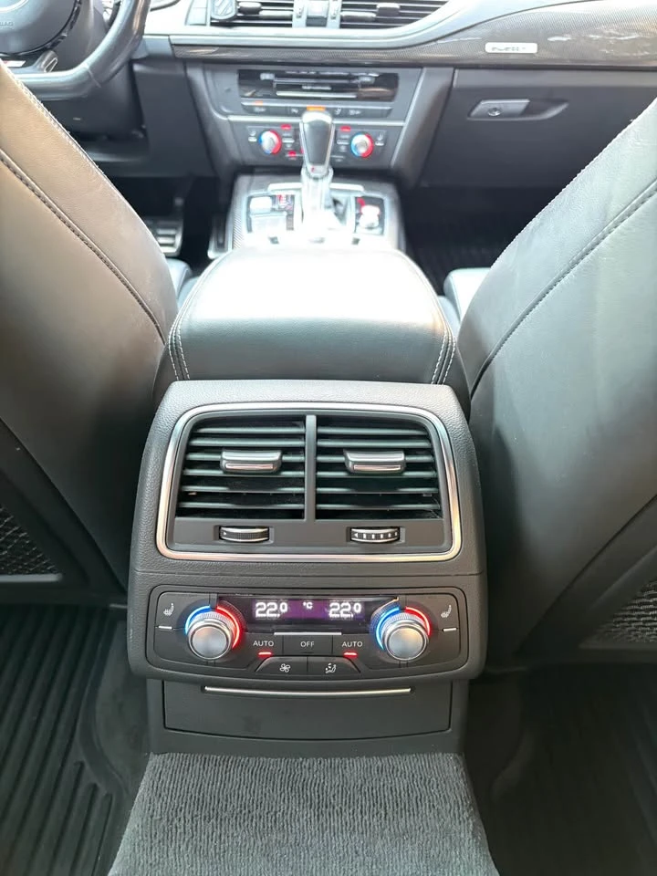 Audi S7 CARFAX*     | Mobile.bg   9