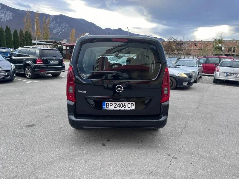 Opel Combo LiFE, снимка 4 - Автомобили и джипове - 53821176