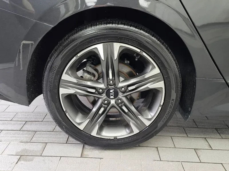 Kia K5 2.0 Noblesse, снимка 5 - Автомобили и джипове - 56127723