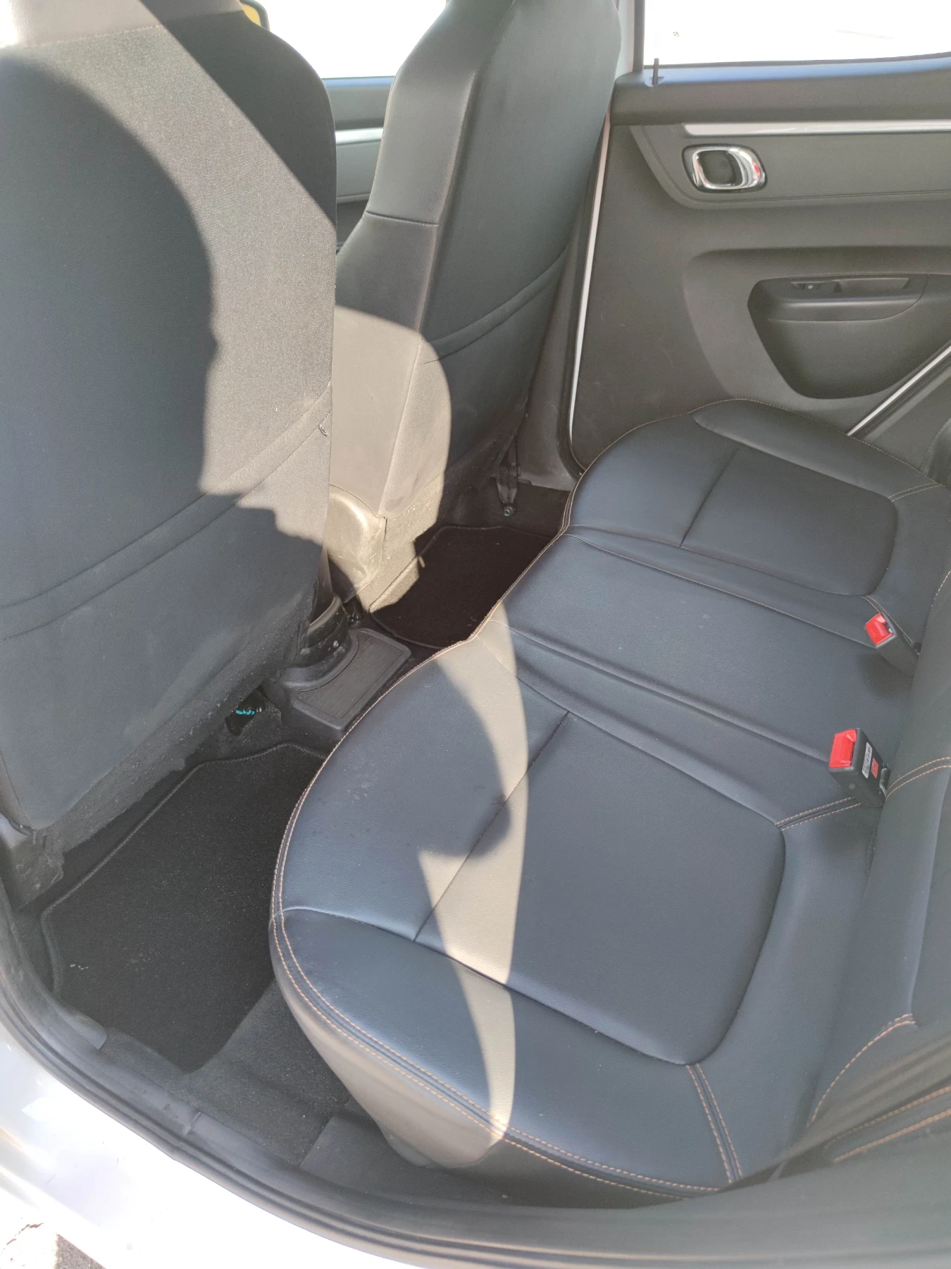 Dacia Spring Comfort plus - изображение 10