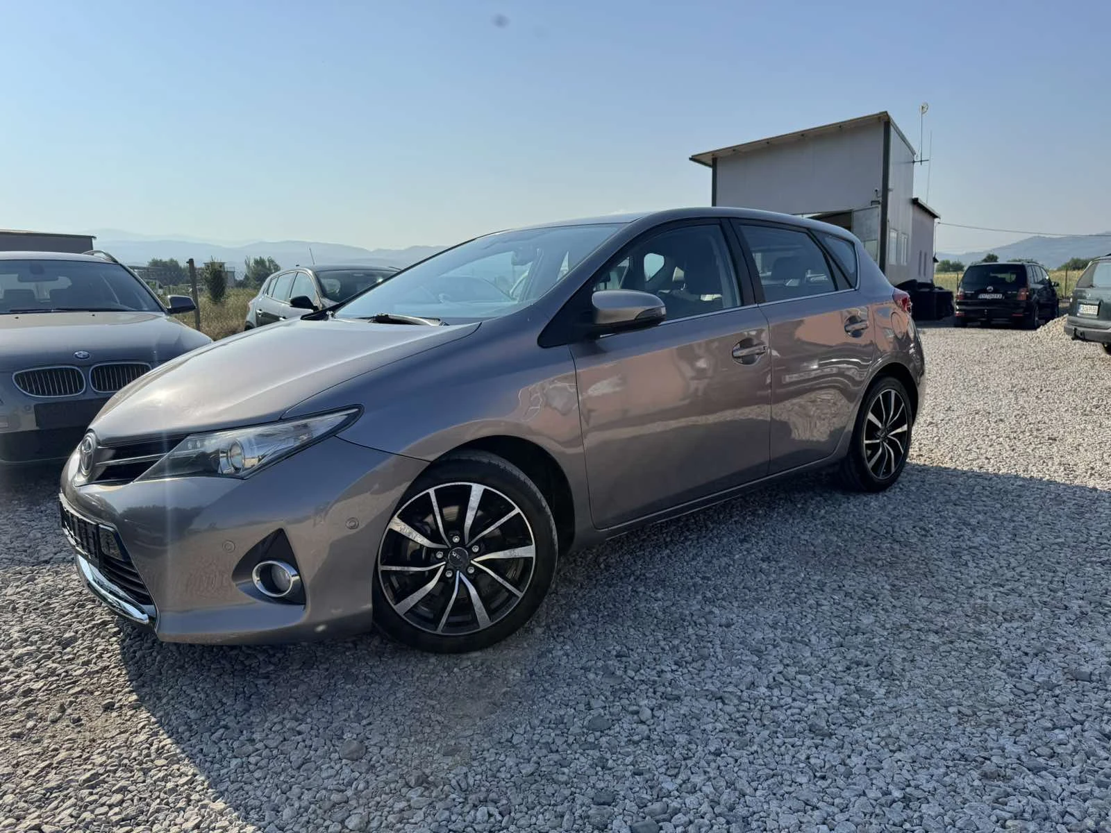 Toyota Auris 1.8i - изображение 4