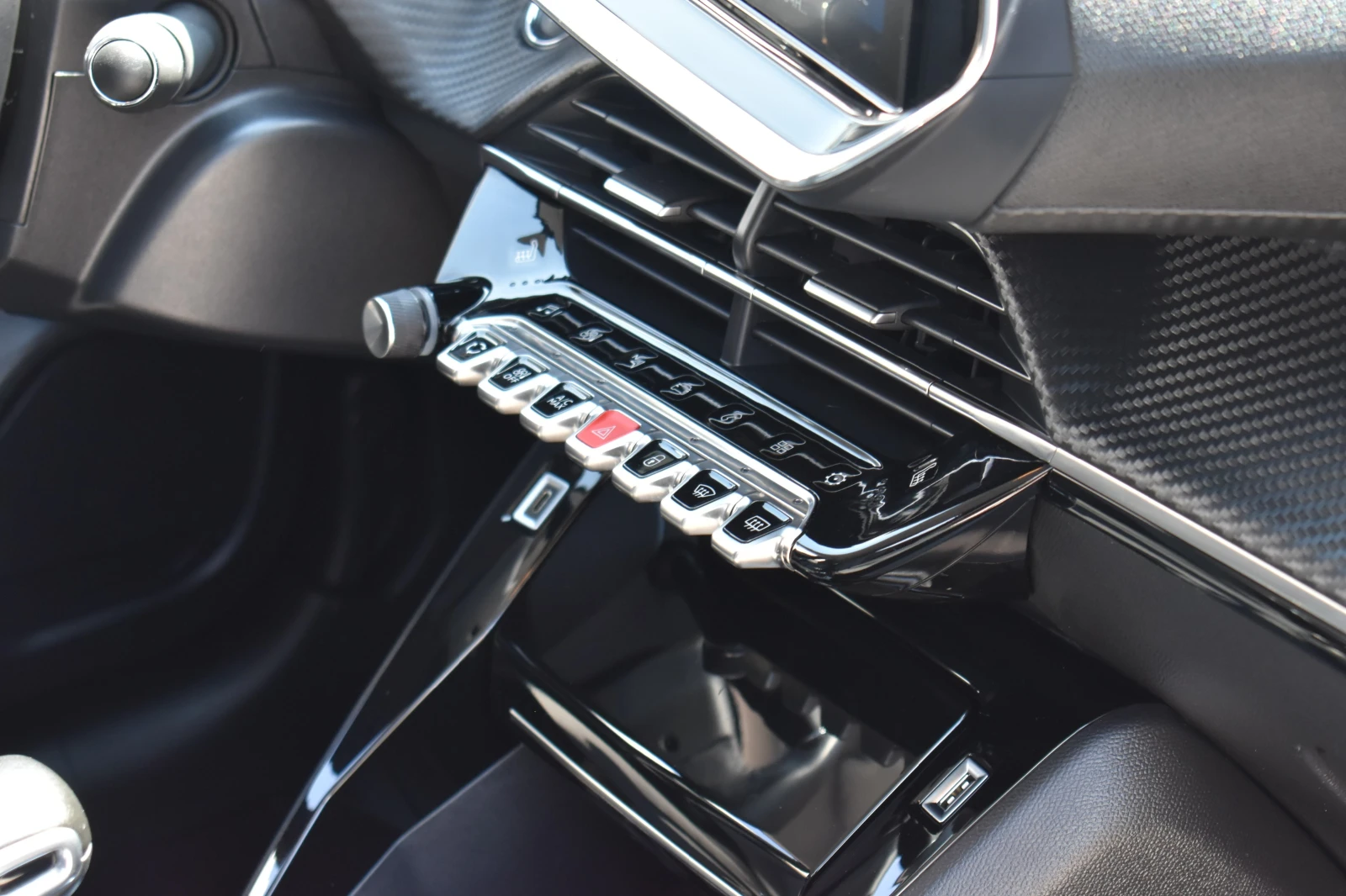 Peugeot 208 1.2STT* X-LINE* 3D*  | Mobile.bg   14