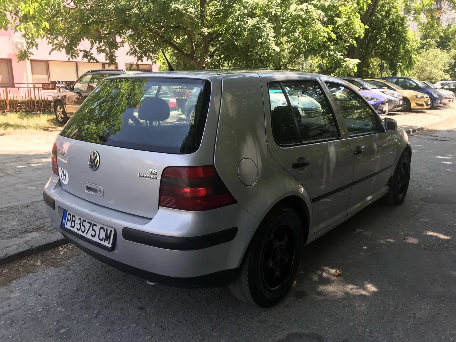 VW Golf 1.8 Бензин-Газ 4Motion - изображение 5
