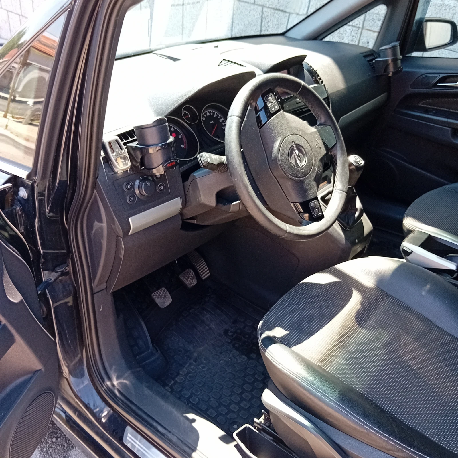 Opel Zafira OPC, 1, 7 CDTI, 125ph - изображение 6