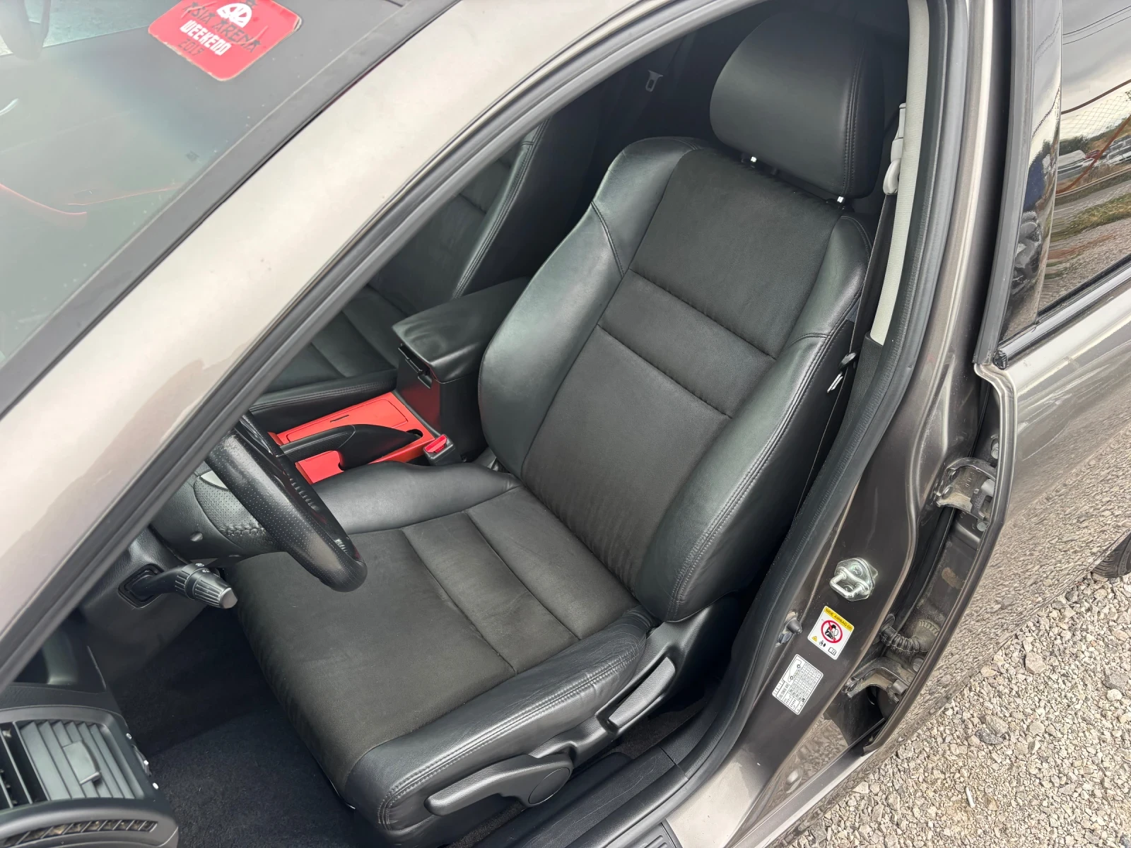 Honda Accord 2.0-156кс - изображение 8