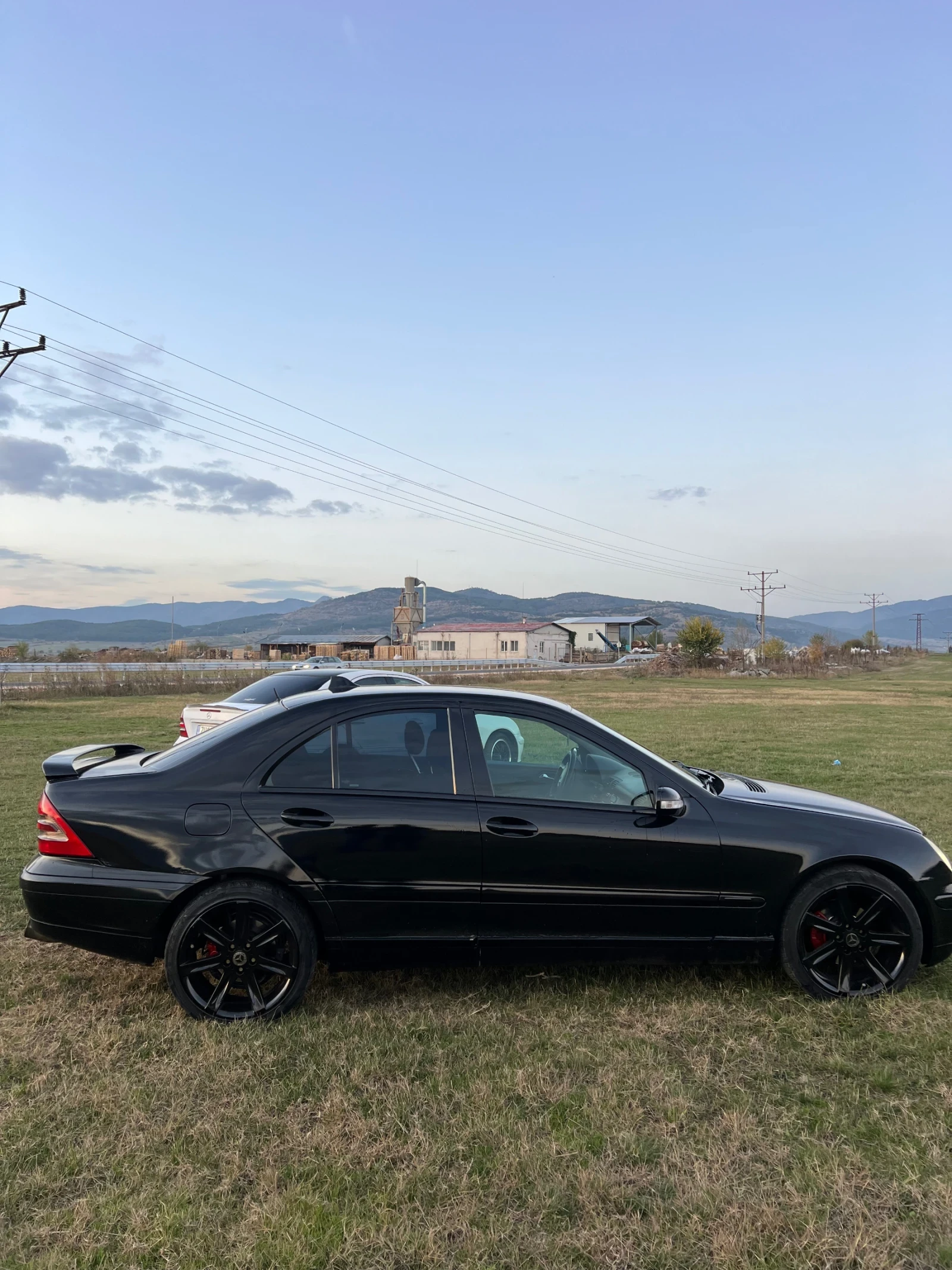 Mercedes-Benz C 200  - изображение 3