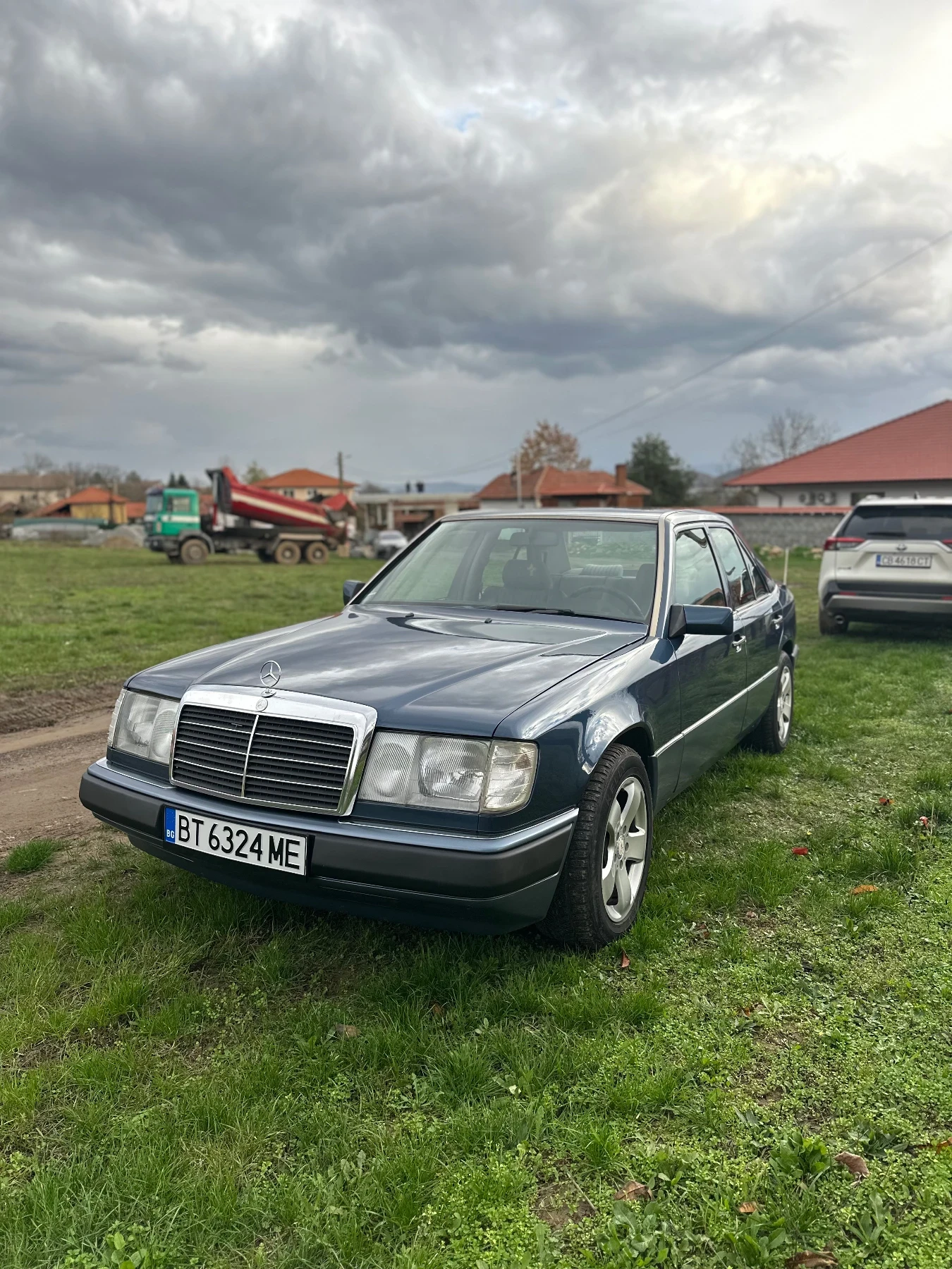 Mercedes-Benz E 220 W124 - изображение 3