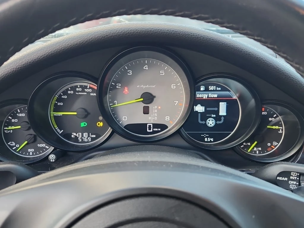 Porsche Panamera * S E Hybrid * CARFAX * ЦЕНА ДО БЪЛГАРИЯ - изображение 9