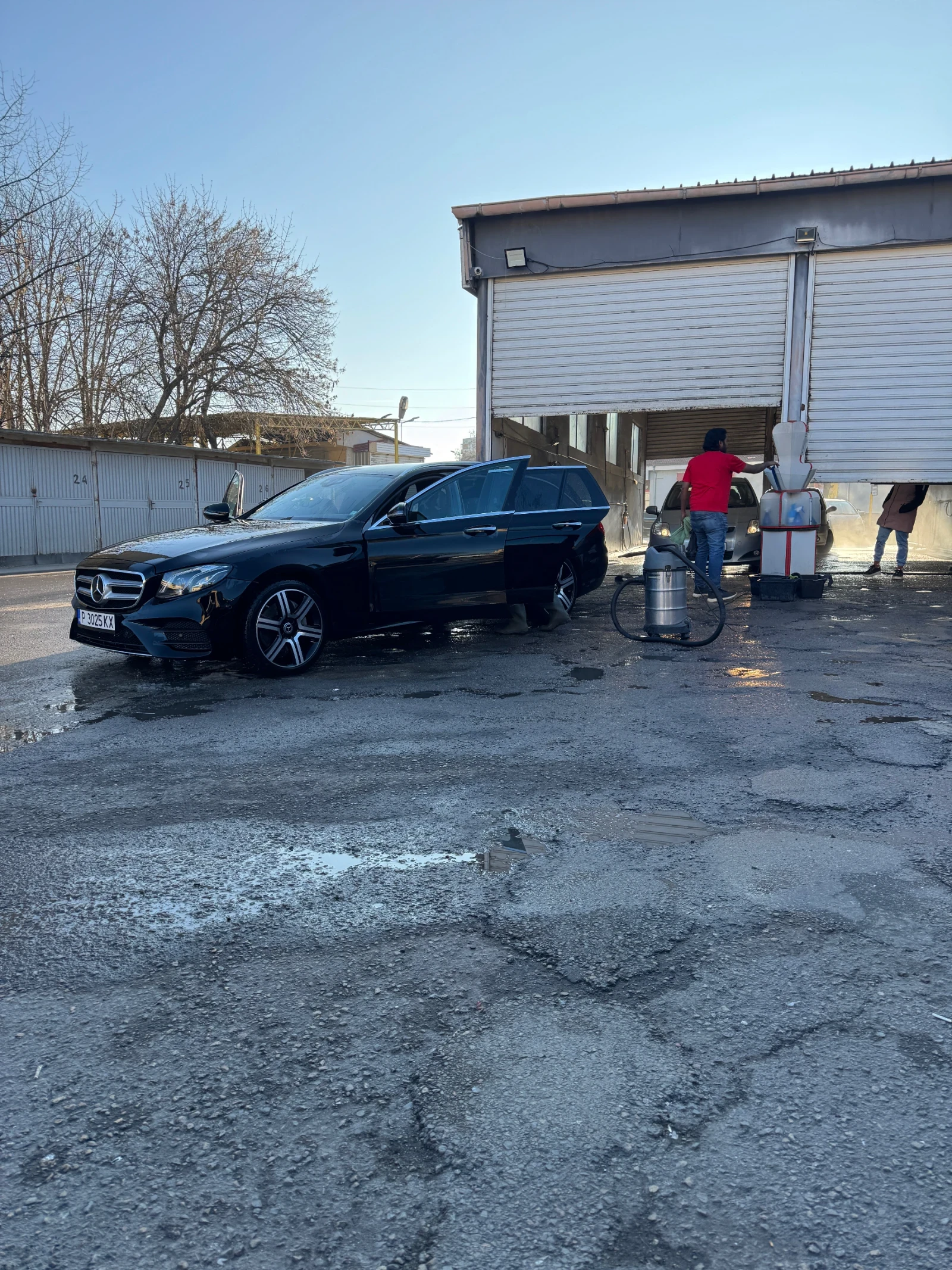 Mercedes-Benz E 220 4MATIC* AMG-LINE* DISTRNIC+ * MULTIBEAM LED*  - изображение 10