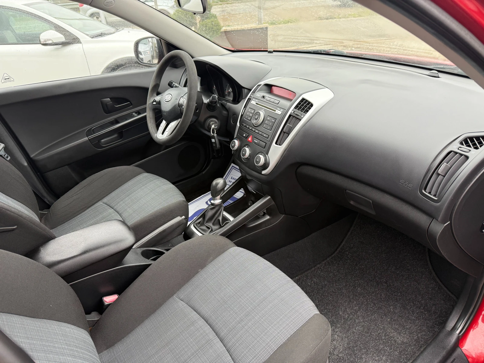 Kia Ceed 1, 4I КЛИМАТИК !! НОВ ВНОС !! ЕВРО 5 !! , снимка 9 - Автомобили и джипове - 54014174