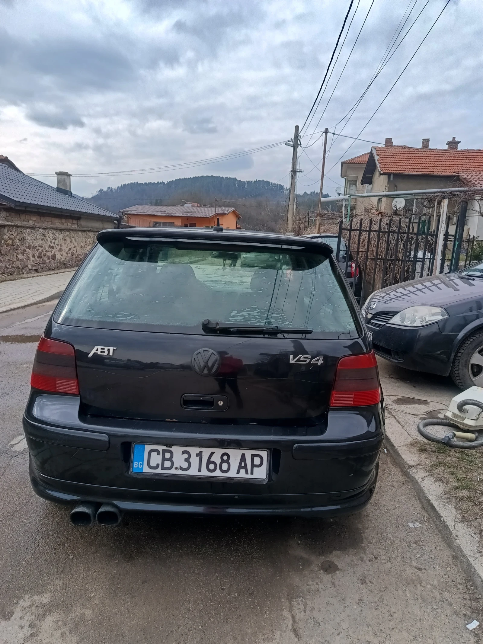 VW Golf 1.9TDI, снимка 10 - Автомобили и джипове - 54078156