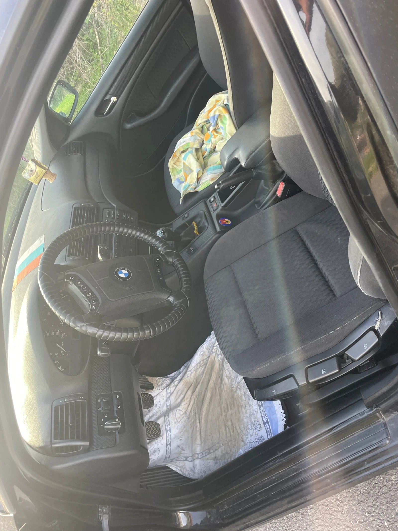 BMW 320, снимка 5 - Автомобили и джипове - 54230182