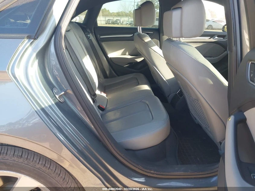 Audi A3 2.0l 40 Premium/40 Titanium Premium, снимка 8 - Автомобили и джипове - 54619169