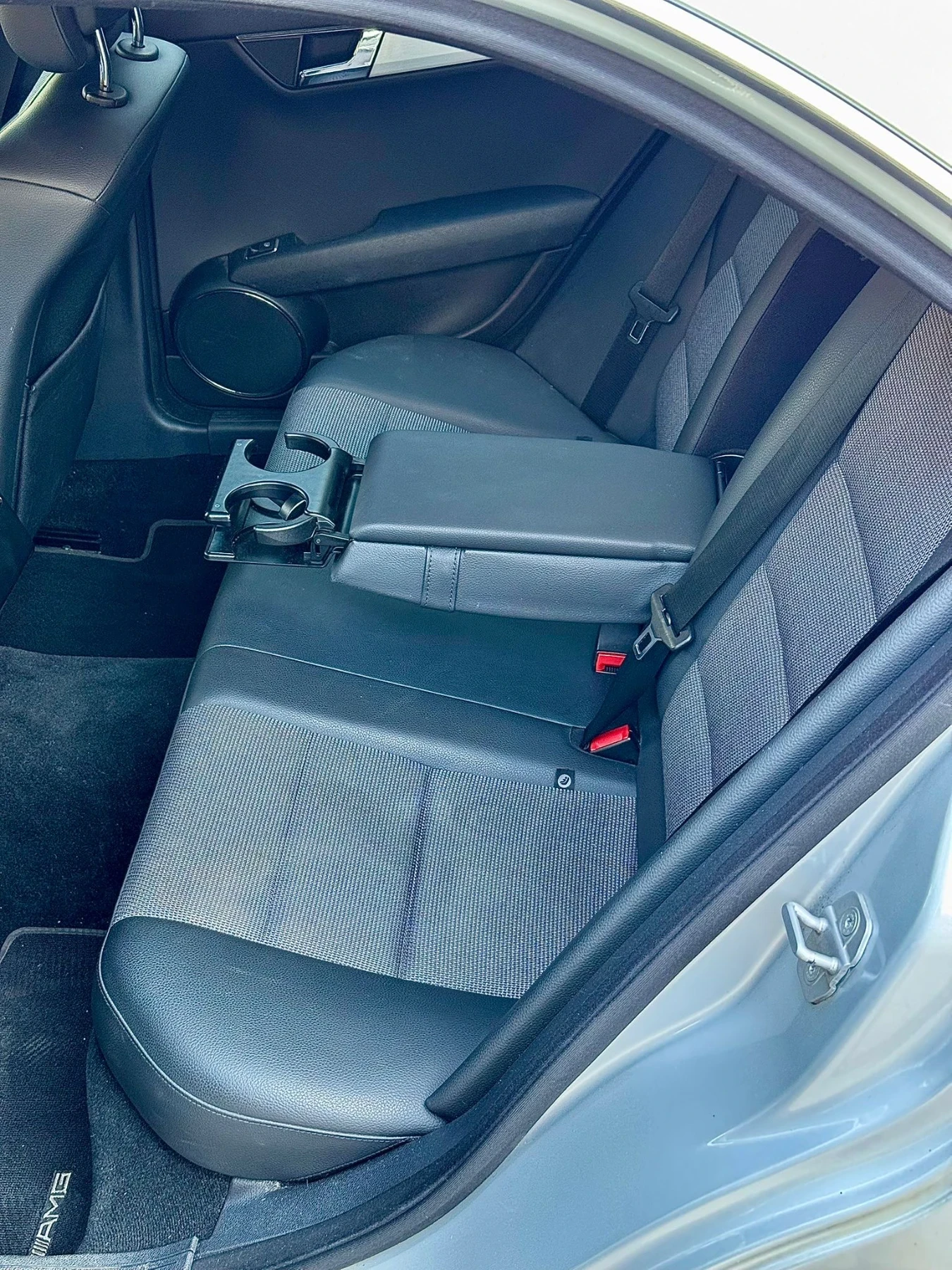 Mercedes-Benz C 200 Компресор, снимка 12 - Автомобили и джипове - 54920784