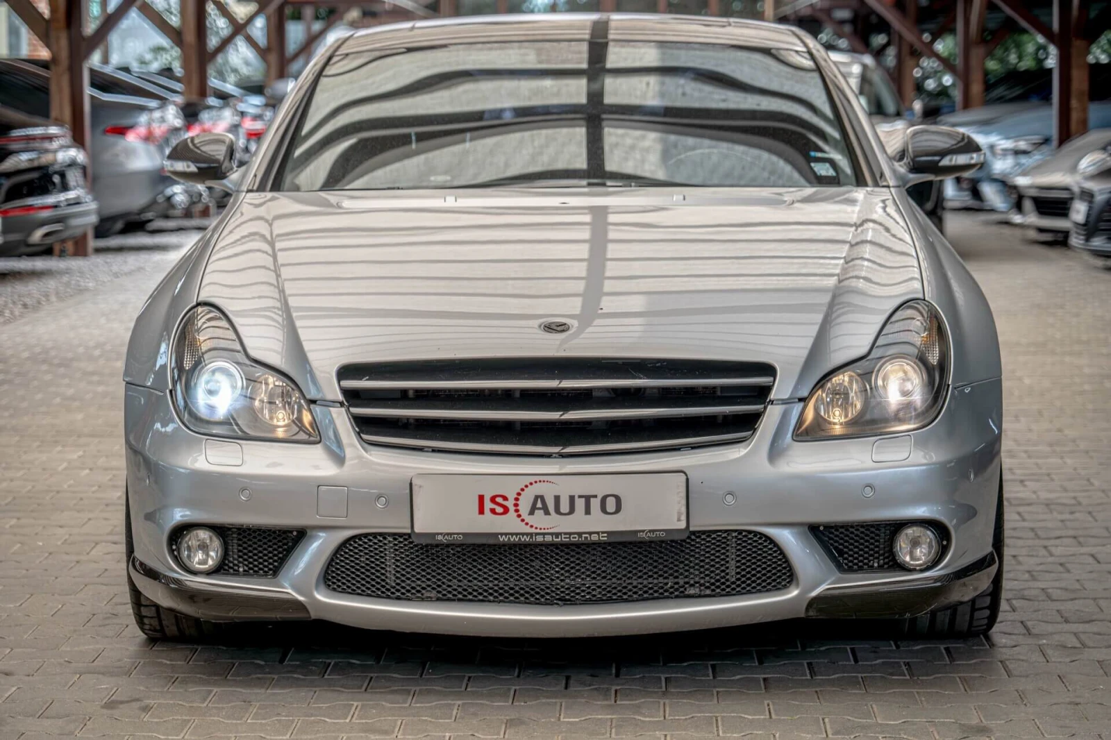 Mercedes-Benz CLS 55 AMG Ориг. Kleeman/Harman Kardon/Обдухване/Алкантар/BiX, снимка 2 - Автомобили и джипове - 54726003