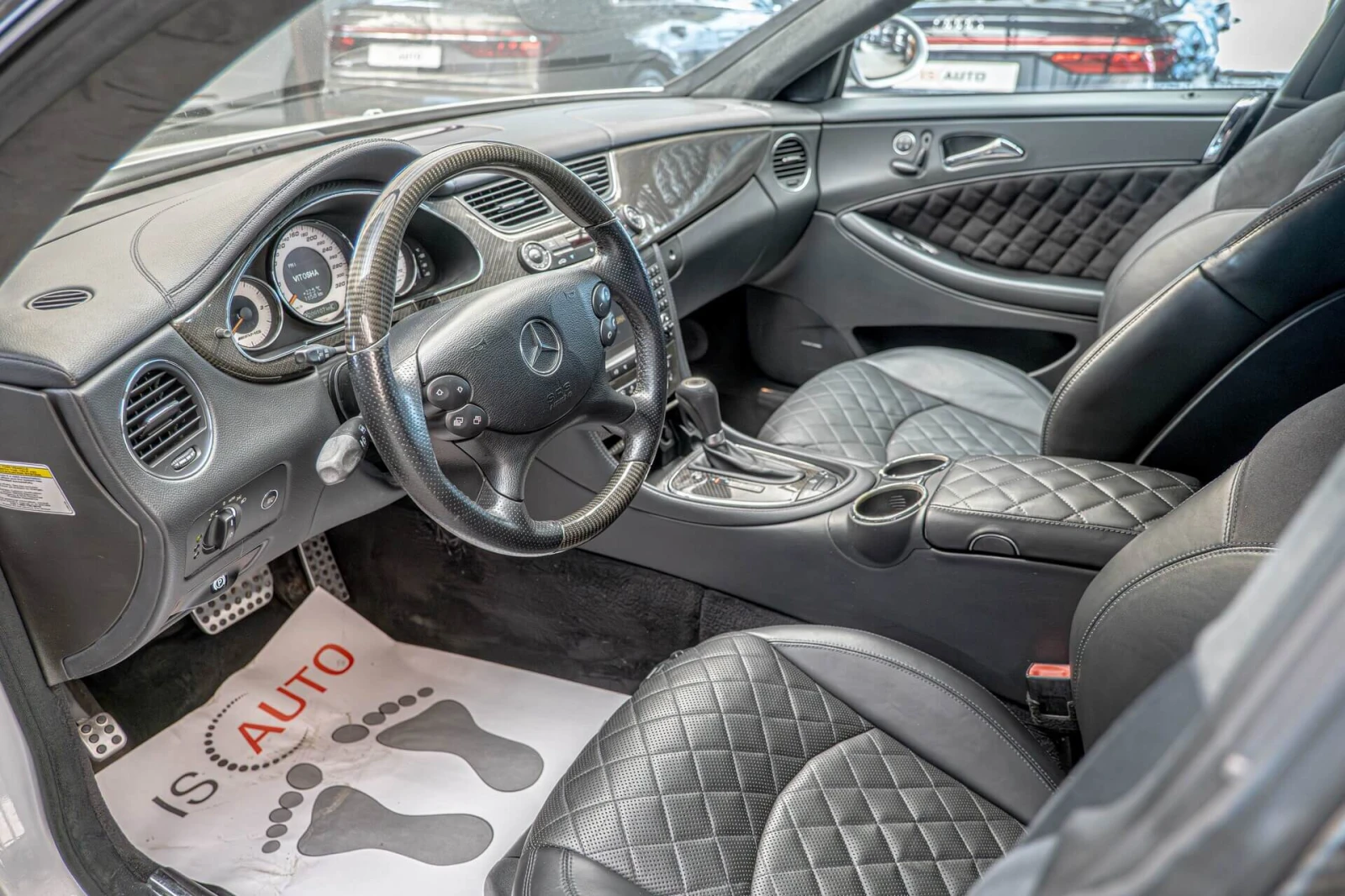 Mercedes-Benz CLS 55 AMG Ориг. Kleeman/Harman Kardon/Обдухване/Алкантар/BiX, снимка 7 - Автомобили и джипове - 54726003