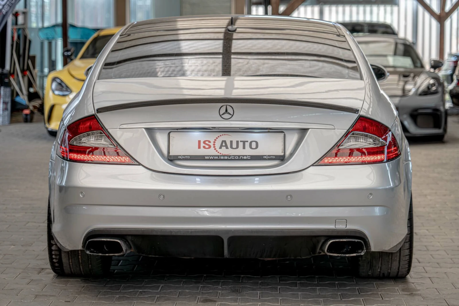 Mercedes-Benz CLS 55 AMG Ориг. Kleeman/Harman Kardon/Обдухване/Алкантар/BiX, снимка 4 - Автомобили и джипове - 54726003