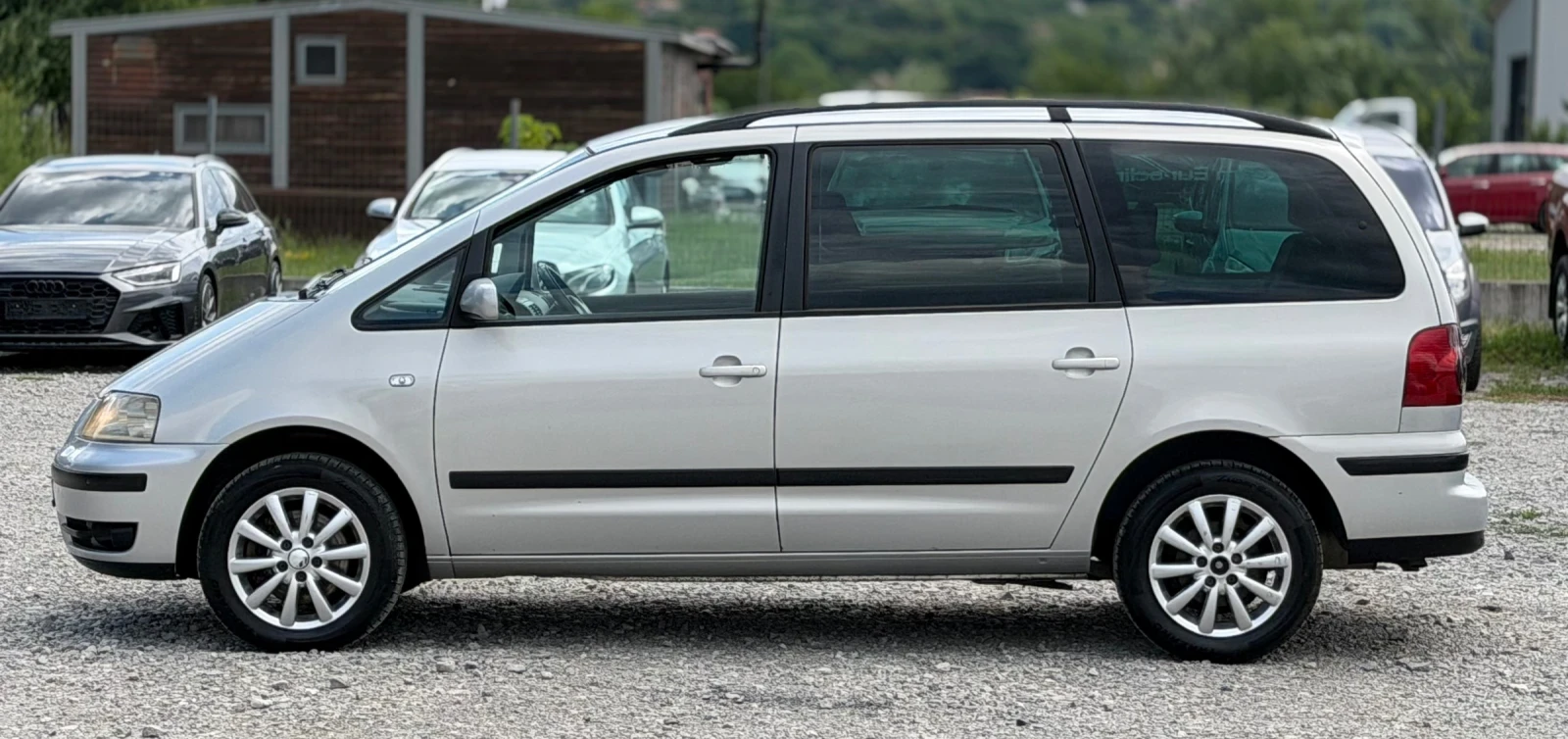 VW Sharan 1.9TDi 131к.с * Климатроник* * 7места* , снимка 7 - Автомобили и джипове - 55204375