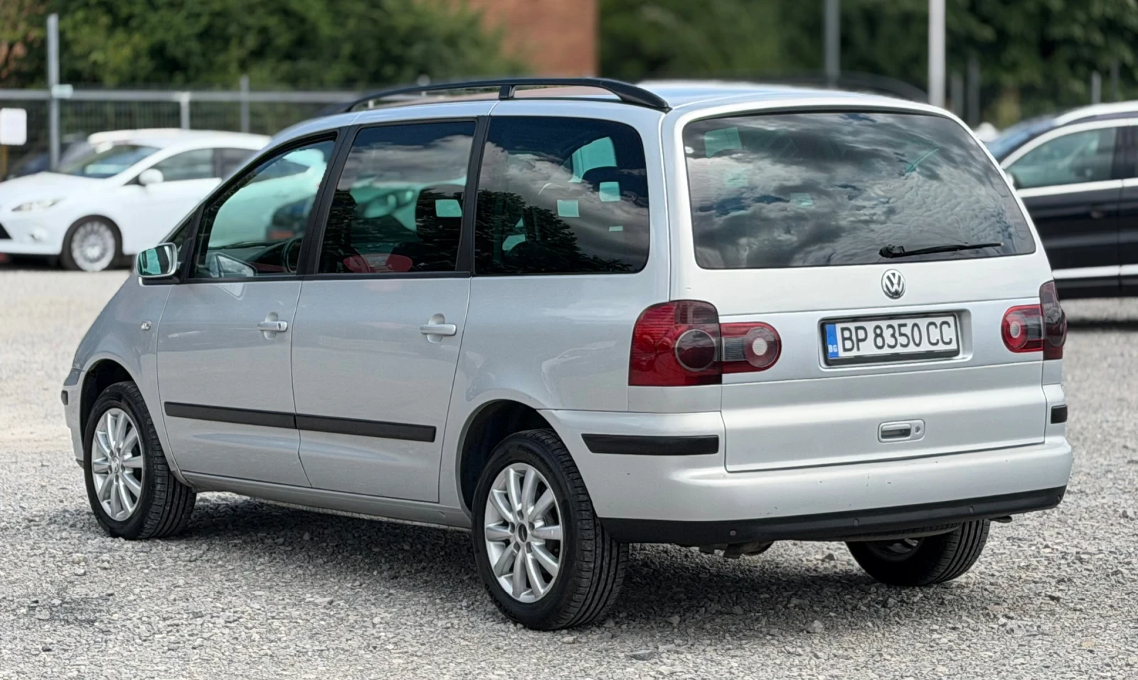 VW Sharan 1.9TDi 131к.с * Климатроник* * 7места* , снимка 4 - Автомобили и джипове - 55204375