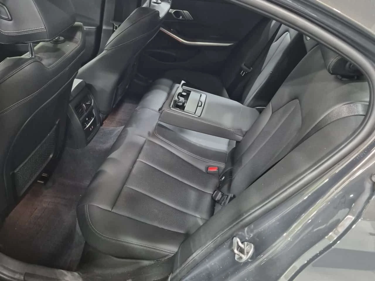 BMW 330 * 330I XDRIVE * CARFAX * ЦЕНА ДО БГ, снимка 12 - Автомобили и джипове - 55546062