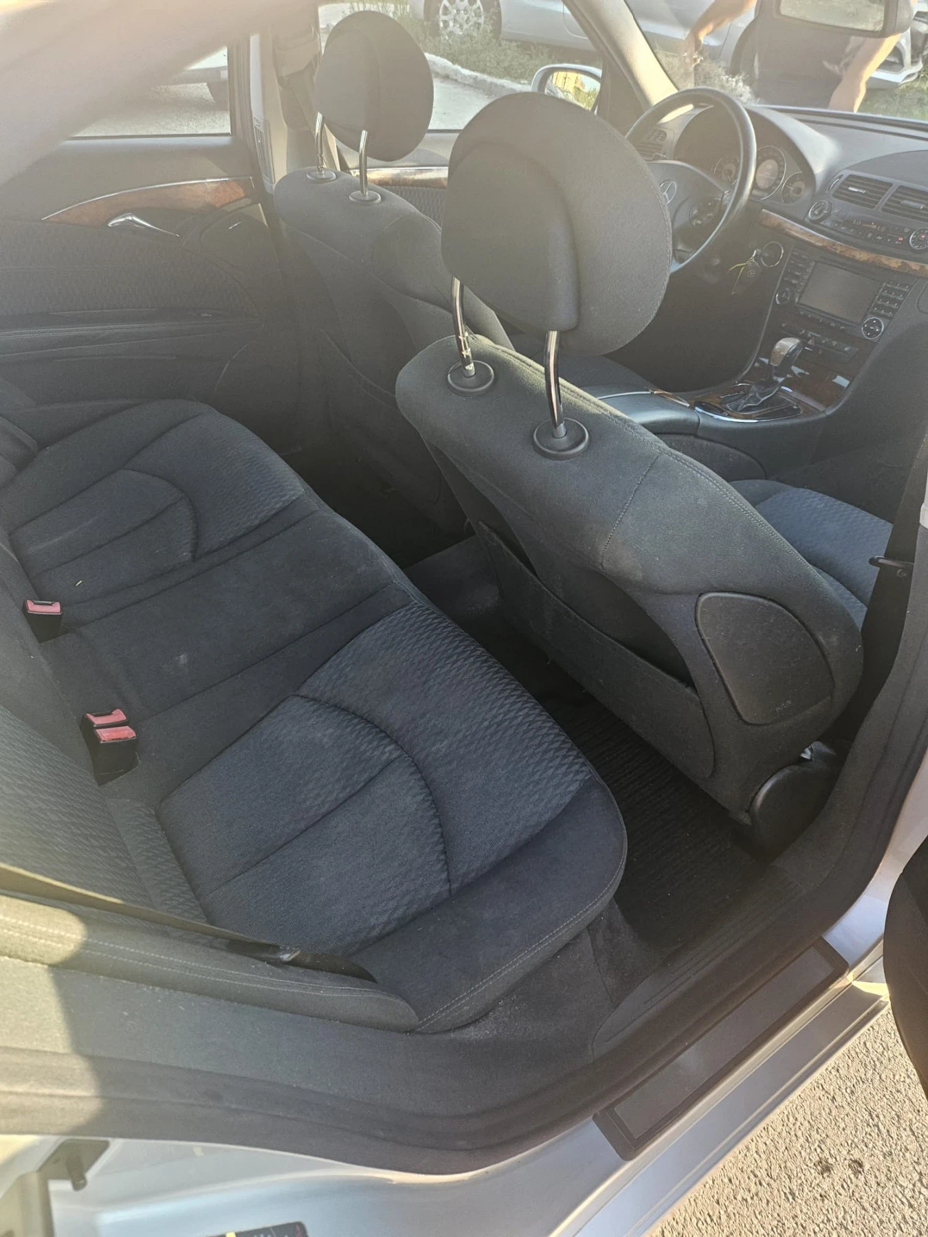 Mercedes-Benz E 280, снимка 6 - Автомобили и джипове - 55645930