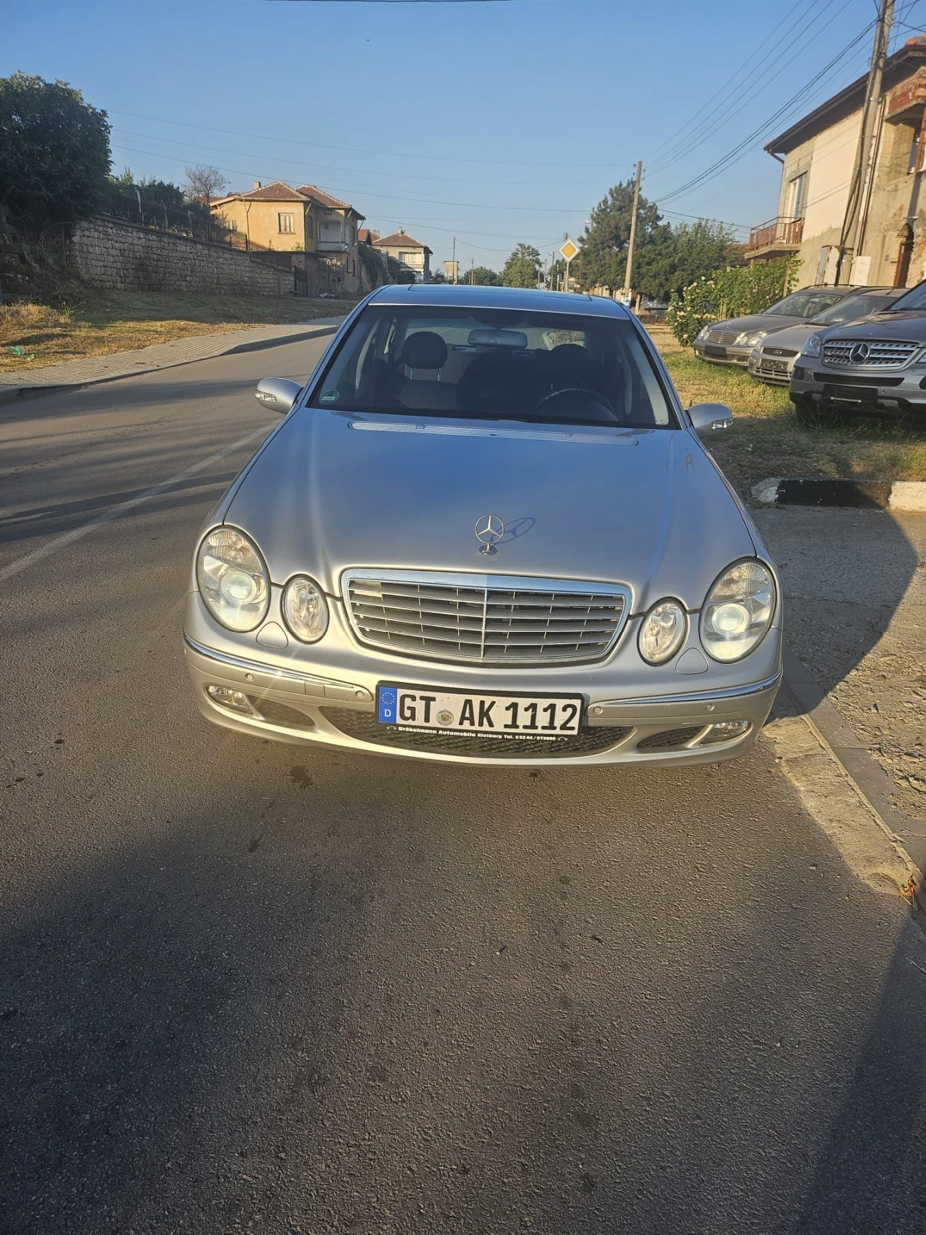 Mercedes-Benz E 280
