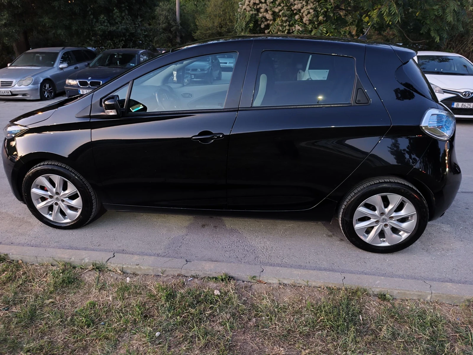 Renault Zoe 22kw, 56800km, камера, Android auto, снимка 7 - Автомобили и джипове - 56332280