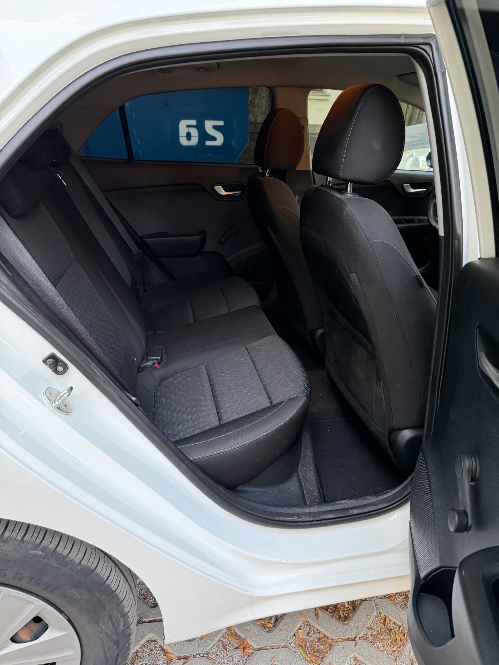 Kia Rio 1.25i 84�� EURO 6B | Mobile.bg � ����������� 6