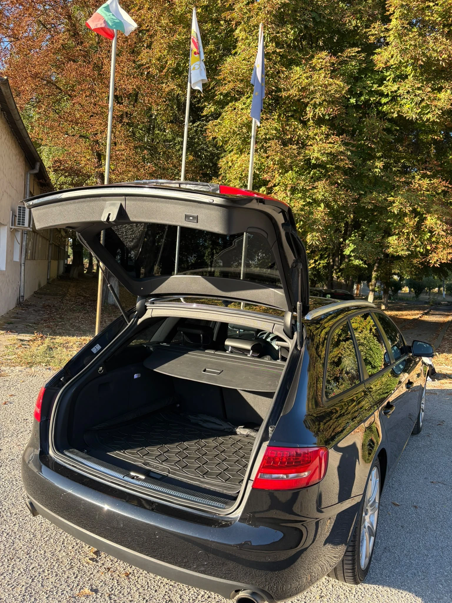 Audi A4 2.0 TFSI, снимка 9 - Автомобили и джипове - 56440475